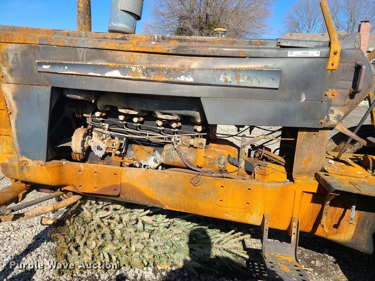 image for item JG9484 Oliver 1800  tractor