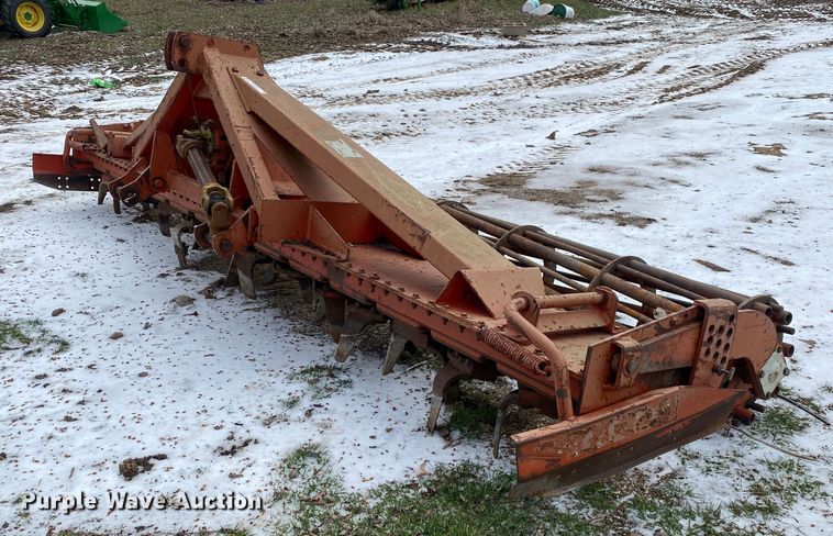 image for item KV9739 1990 Kuhn HR 4001D  power harrow