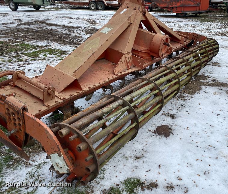 image for item KV9739 1990 Kuhn HR 4001D  power harrow