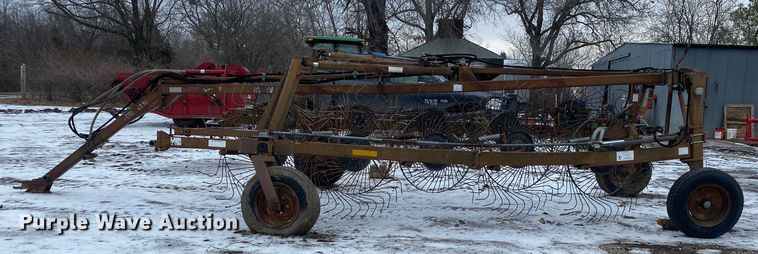 image for item KV9745 M&W DF  hay rake