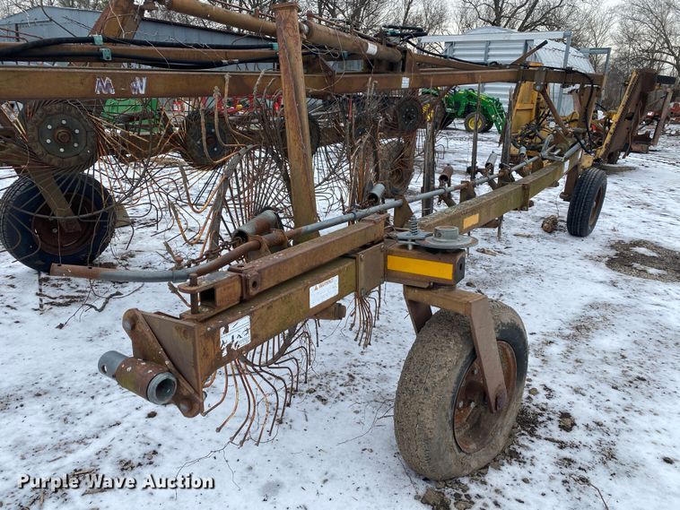 image for item KV9745 M&W DF  hay rake