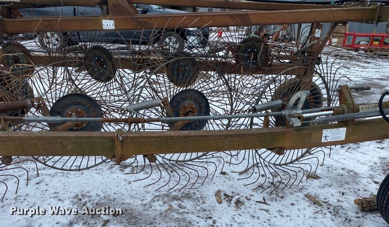 image for item KV9745 M&W DF  hay rake