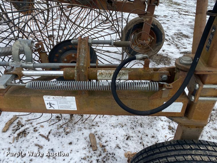 image for item KV9745 M&W DF  hay rake