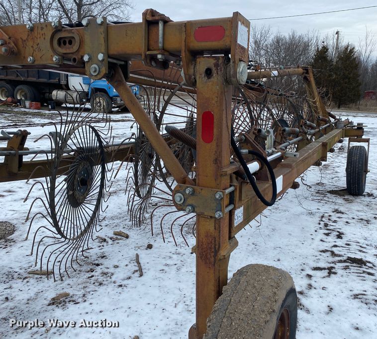 image for item KV9745 M&W DF  hay rake