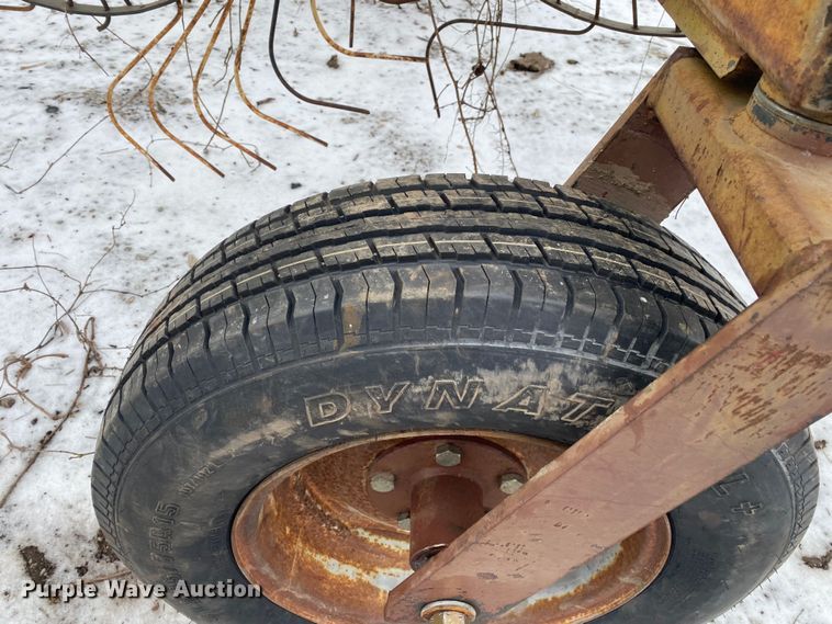 image for item KV9745 M&W DF  hay rake