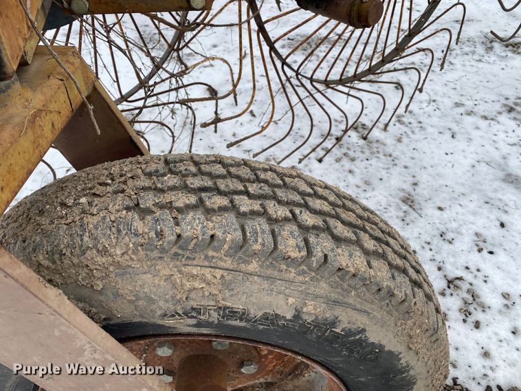 image for item KV9745 M&W DF  hay rake