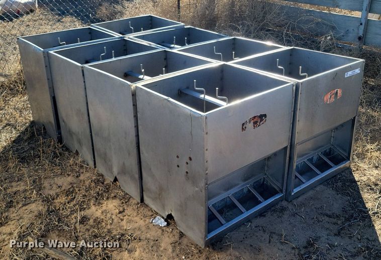 image for item LG9485 (8) Smidley hog feeders