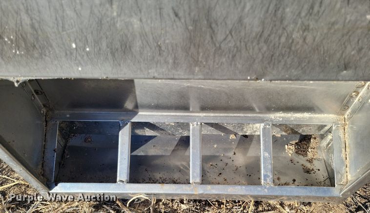 image for item LG9485 (8) Smidley hog feeders