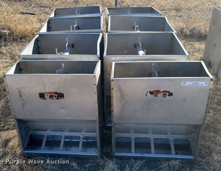 image for item LG9487 (8) Smidley hog feeders