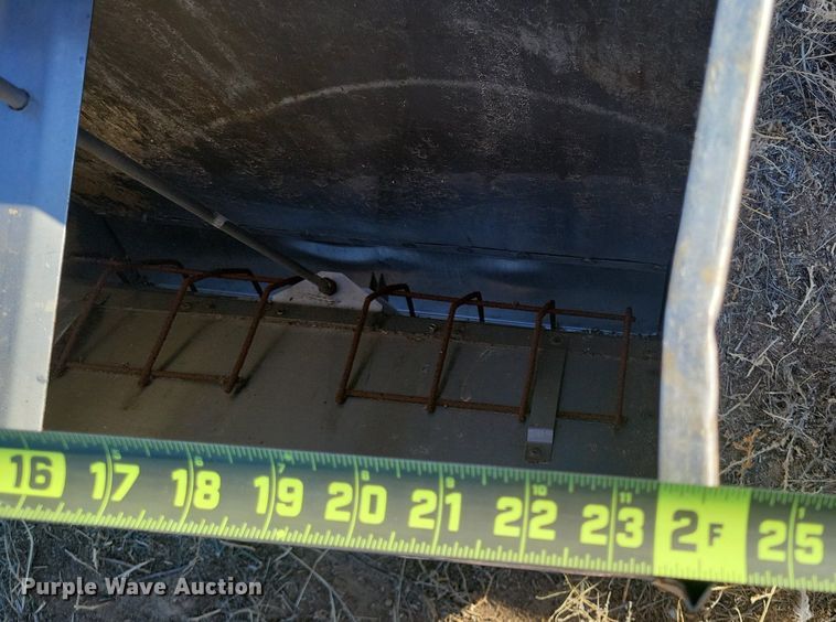 image for item LG9487 (8) Smidley hog feeders