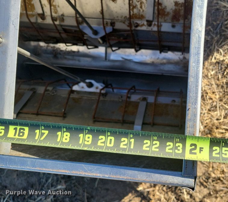 image for item LG9487 (8) Smidley hog feeders