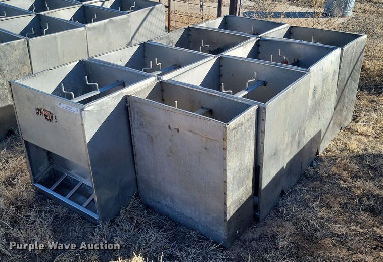 image for item LG9489 (8) Smidley hog feeders