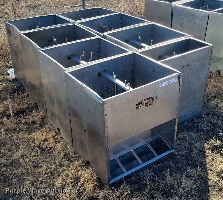 image for item LG9489 (8) Smidley hog feeders