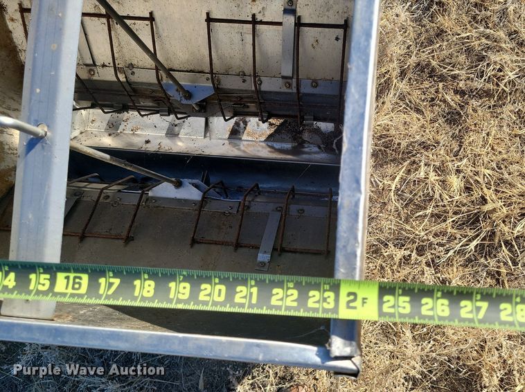 image for item LG9490 (8) Smidley hog feeders