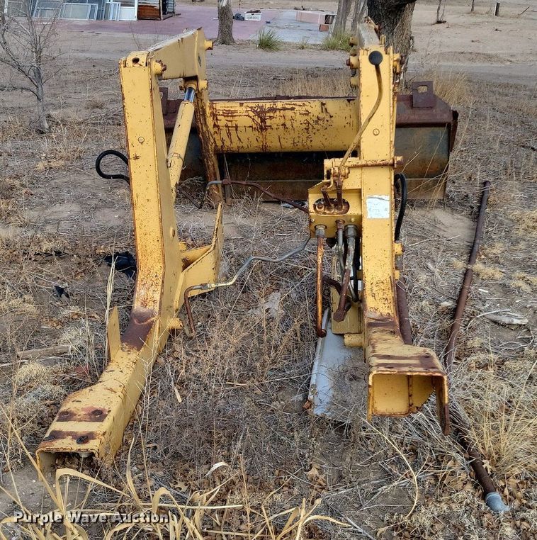 image for item LG9504 Ford 19-856  loader