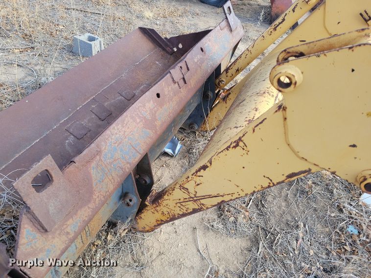 image for item LG9504 Ford 19-856  loader