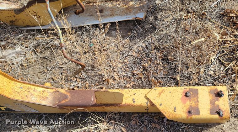 image for item LG9504 Ford 19-856  loader