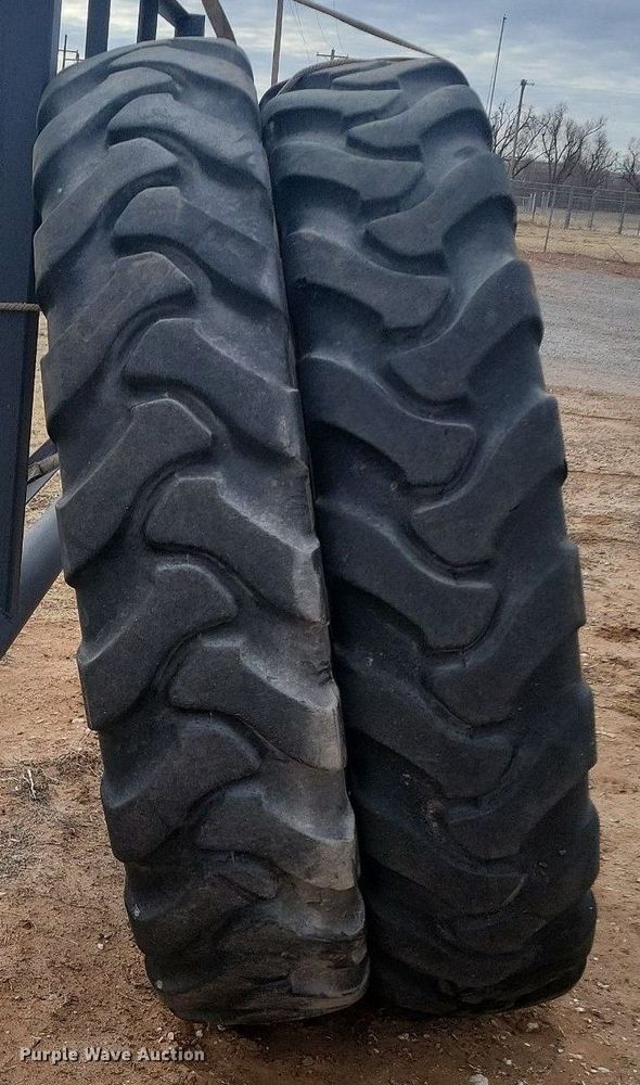 image for item LG9507 (2) Titan 380/90R46 tires