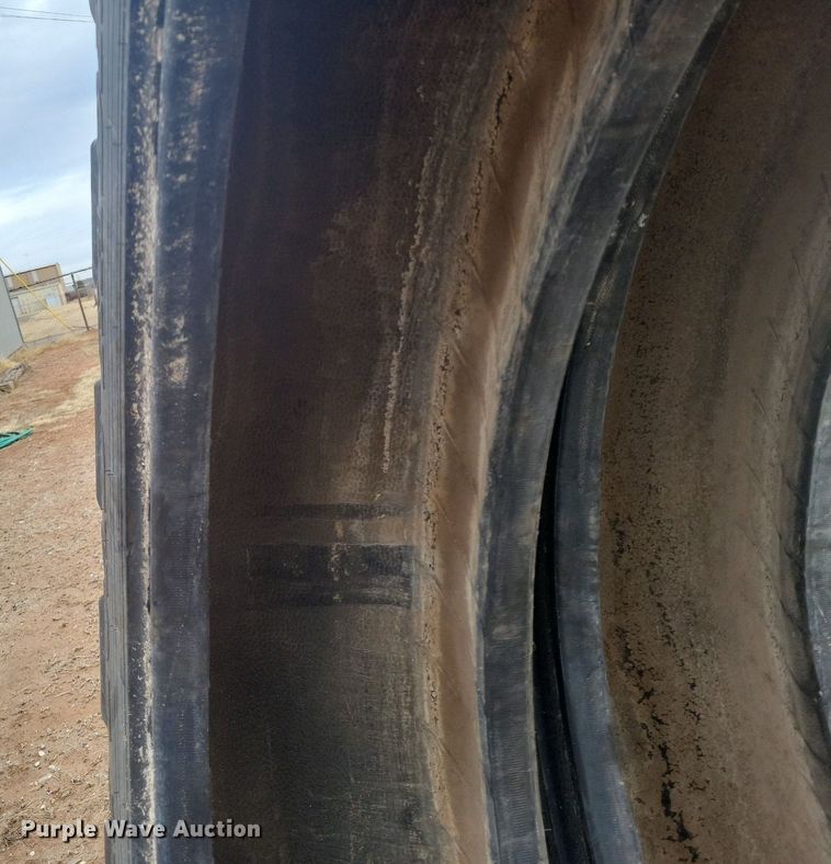 image for item LG9507 (2) Titan 380/90R46 tires