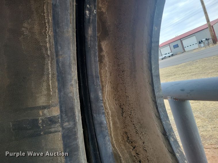 image for item LG9507 (2) Titan 380/90R46 tires