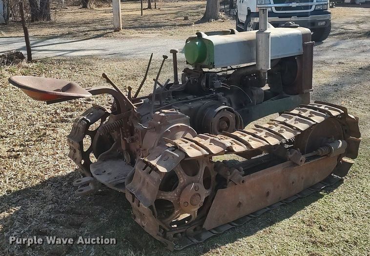 image for item LG9537 1940 John Deere BO Lindeman  crawler tractor