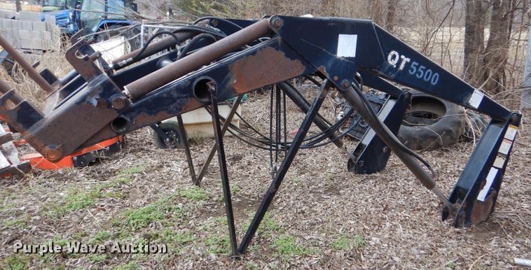 image for item LI9081 1979 Allis Chalmers 7010  tractor