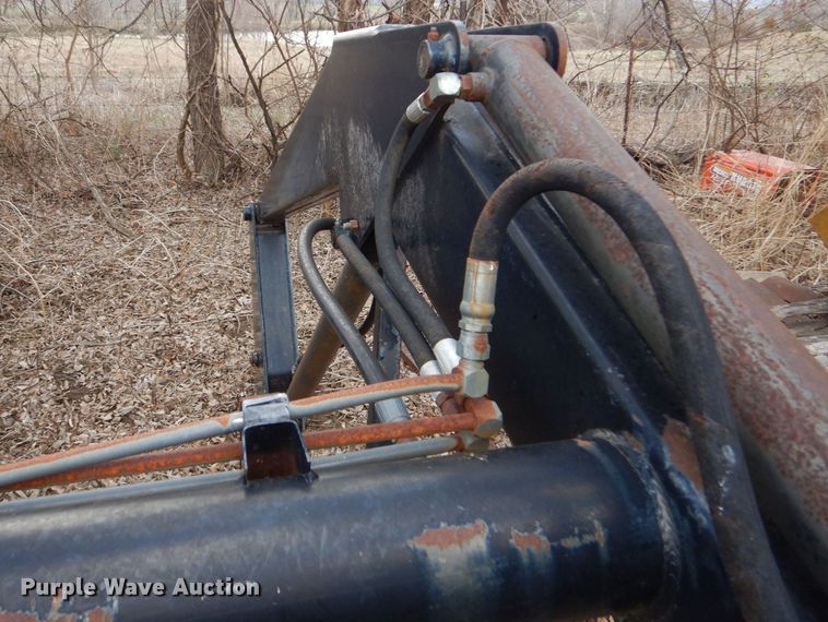 image for item LI9081 1979 Allis Chalmers 7010  tractor