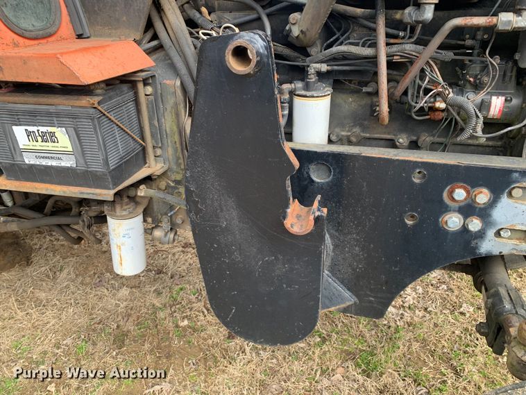 image for item LI9081 1979 Allis Chalmers 7010  tractor