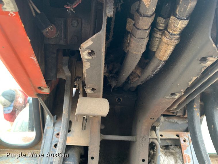 image for item LI9081 1979 Allis Chalmers 7010  tractor