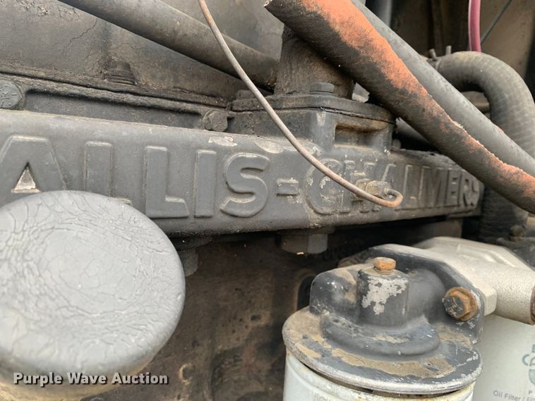 image for item LI9081 1979 Allis Chalmers 7010  tractor