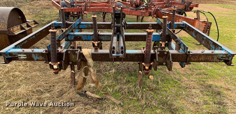 image for item LI9090 Ford I3I CPLOW  chisel