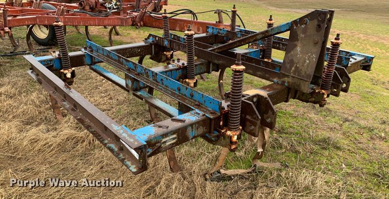 image for item LI9090 Ford I3I CPLOW  chisel