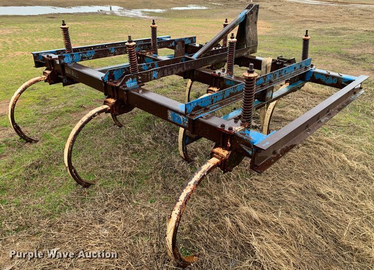 image for item LI9090 Ford I3I CPLOW  chisel