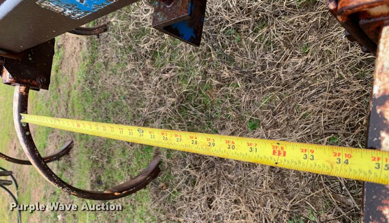 image for item LI9090 Ford I3I CPLOW  chisel