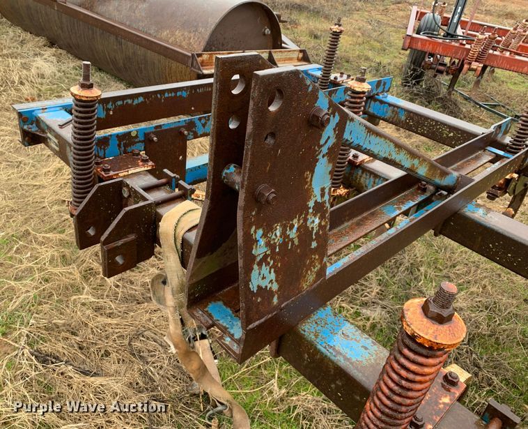 image for item LI9090 Ford I3I CPLOW  chisel