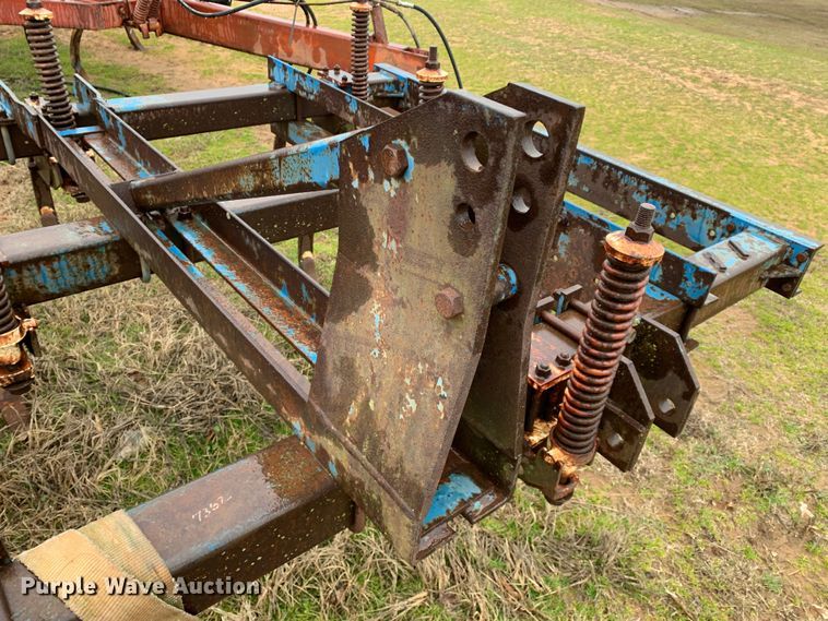 image for item LI9090 Ford I3I CPLOW  chisel