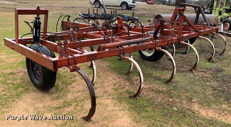 image for item LI9091 Chisel