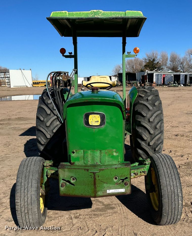 image for item LT9113 1974 John Deere 2030  tractor