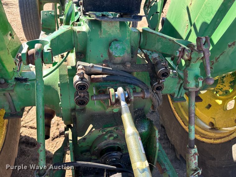 image for item LT9113 1974 John Deere 2030  tractor