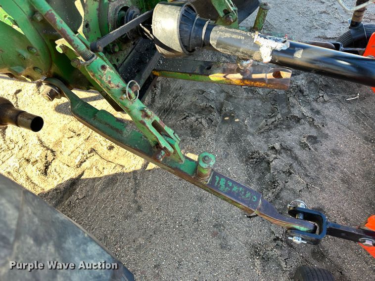 image for item LT9113 1974 John Deere 2030  tractor