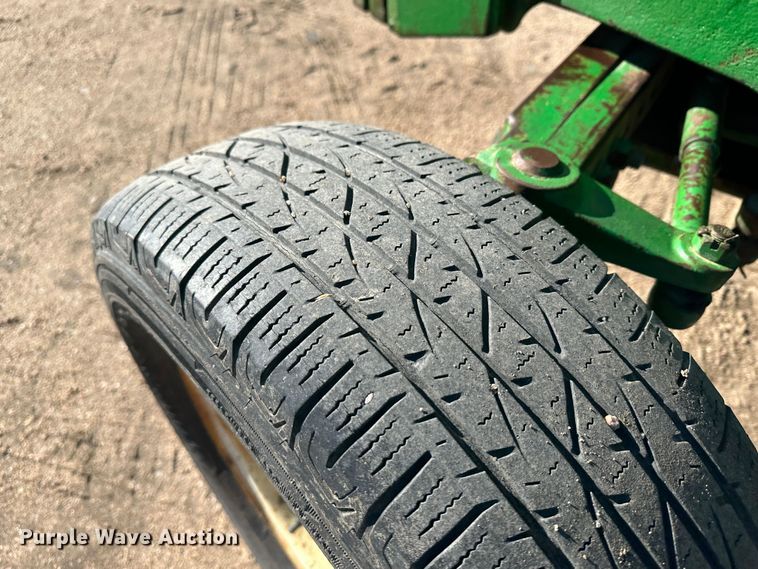 image for item LT9113 1974 John Deere 2030  tractor