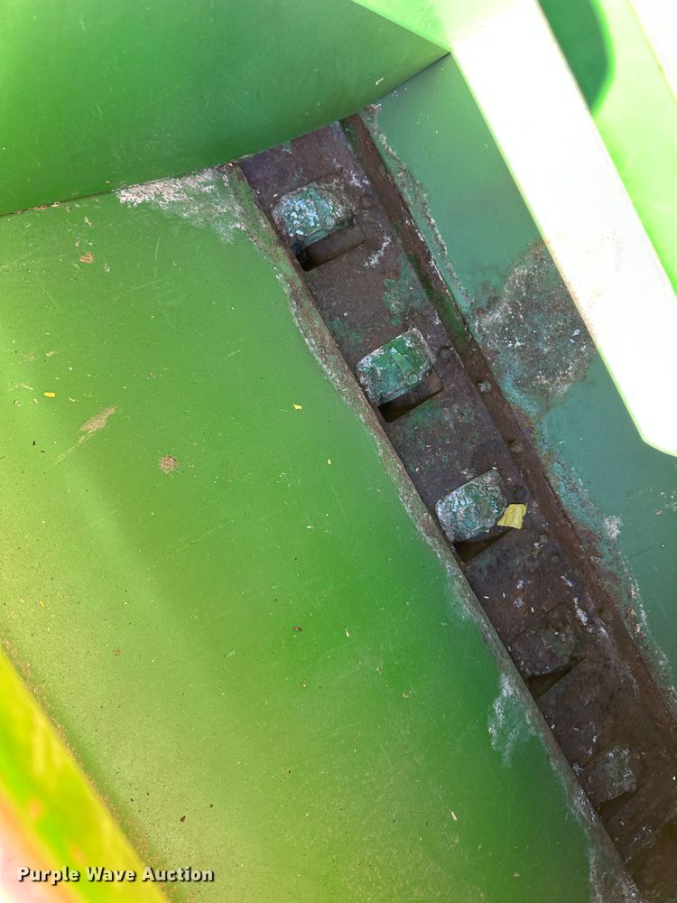 image for item LT9121 John Deere 8300 grain drill