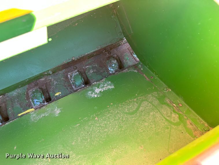 image for item LT9121 John Deere 8300 grain drill