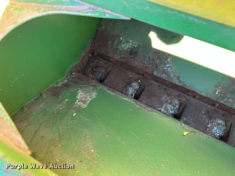 image for item LT9121 John Deere 8300 grain drill