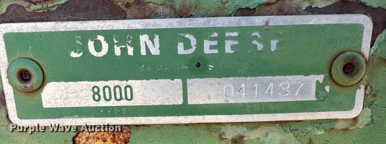 image for item LT9121 John Deere 8300 grain drill