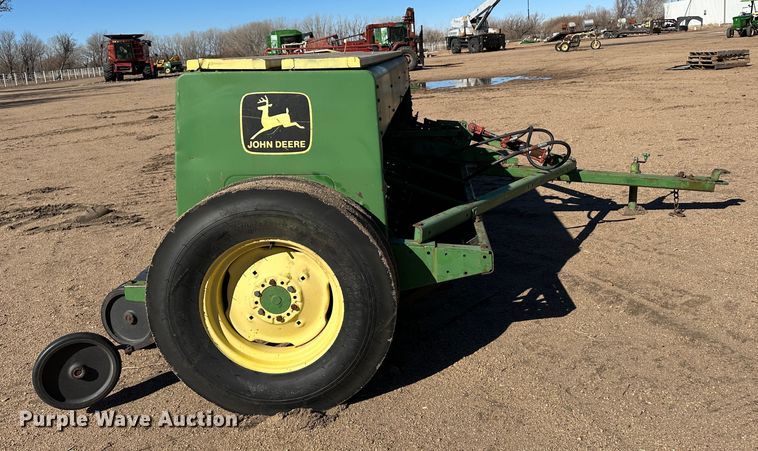 image for item LT9122 John Deere 8300 grain drill