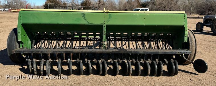 image for item LT9122 John Deere 8300 grain drill