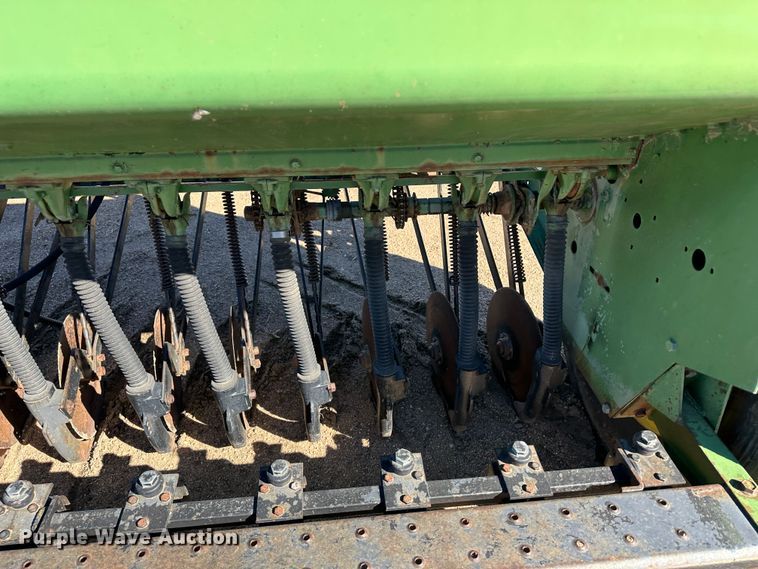 image for item LT9122 John Deere 8300 grain drill