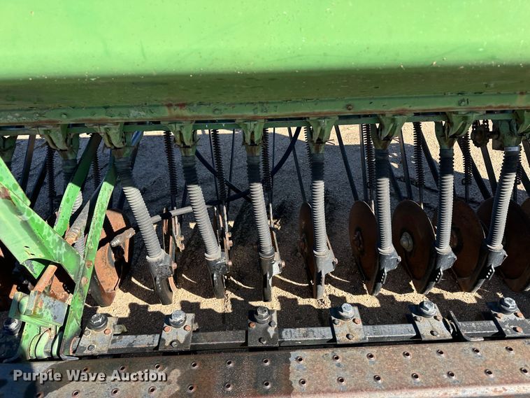 image for item LT9122 John Deere 8300 grain drill