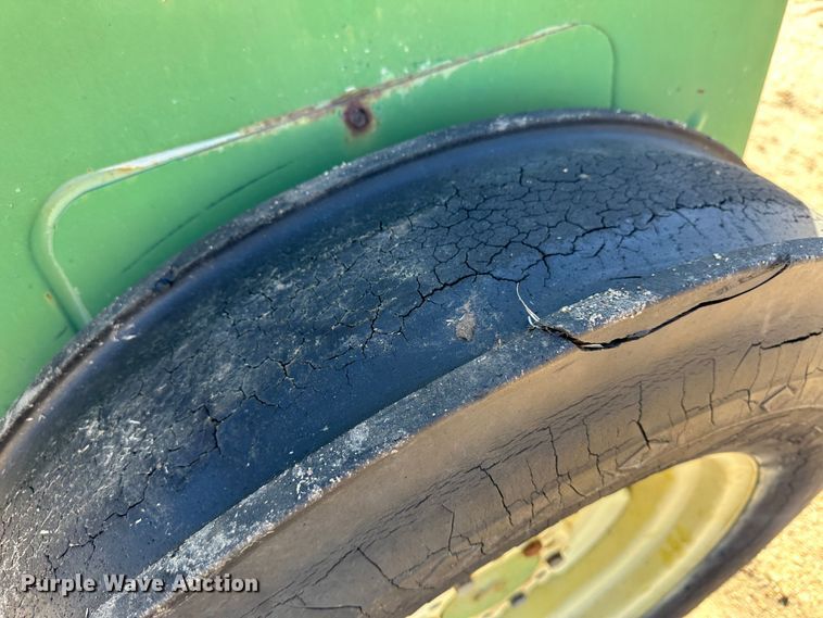 image for item LT9122 John Deere 8300 grain drill